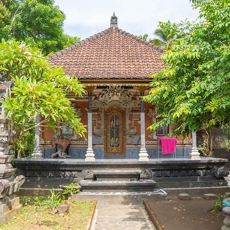 Wikan House Bebandem Bagian luar foto