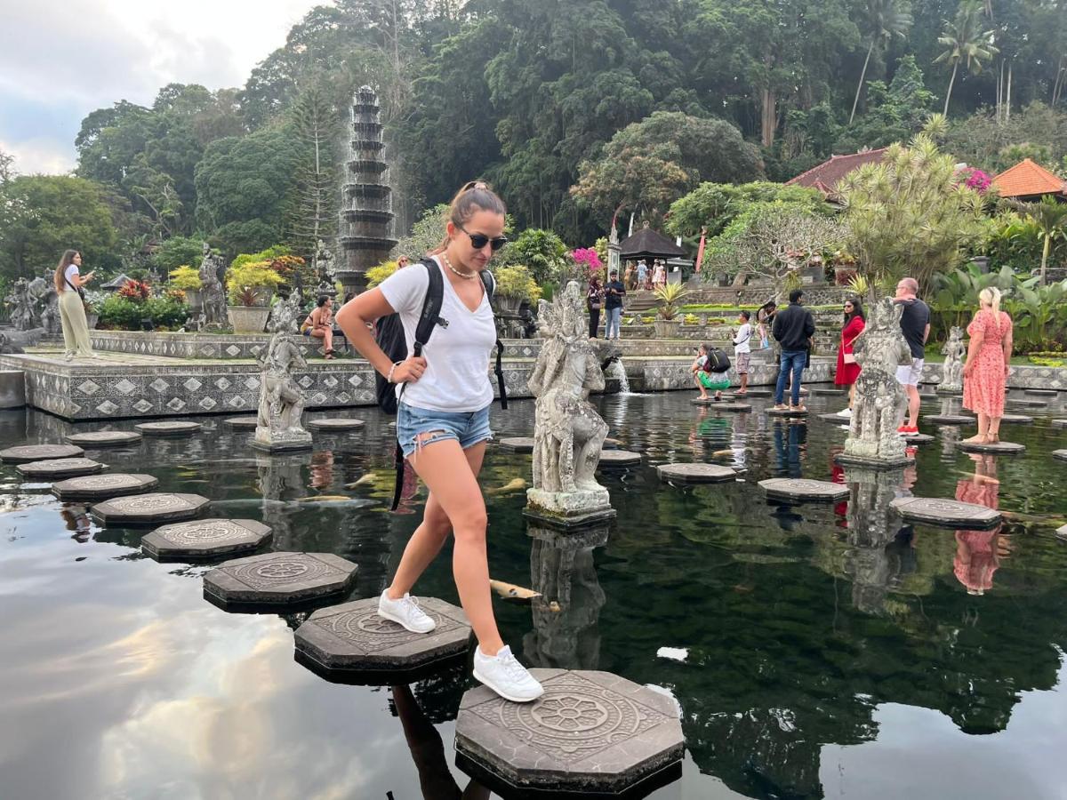 Wikan House Bebandem Bagian luar foto