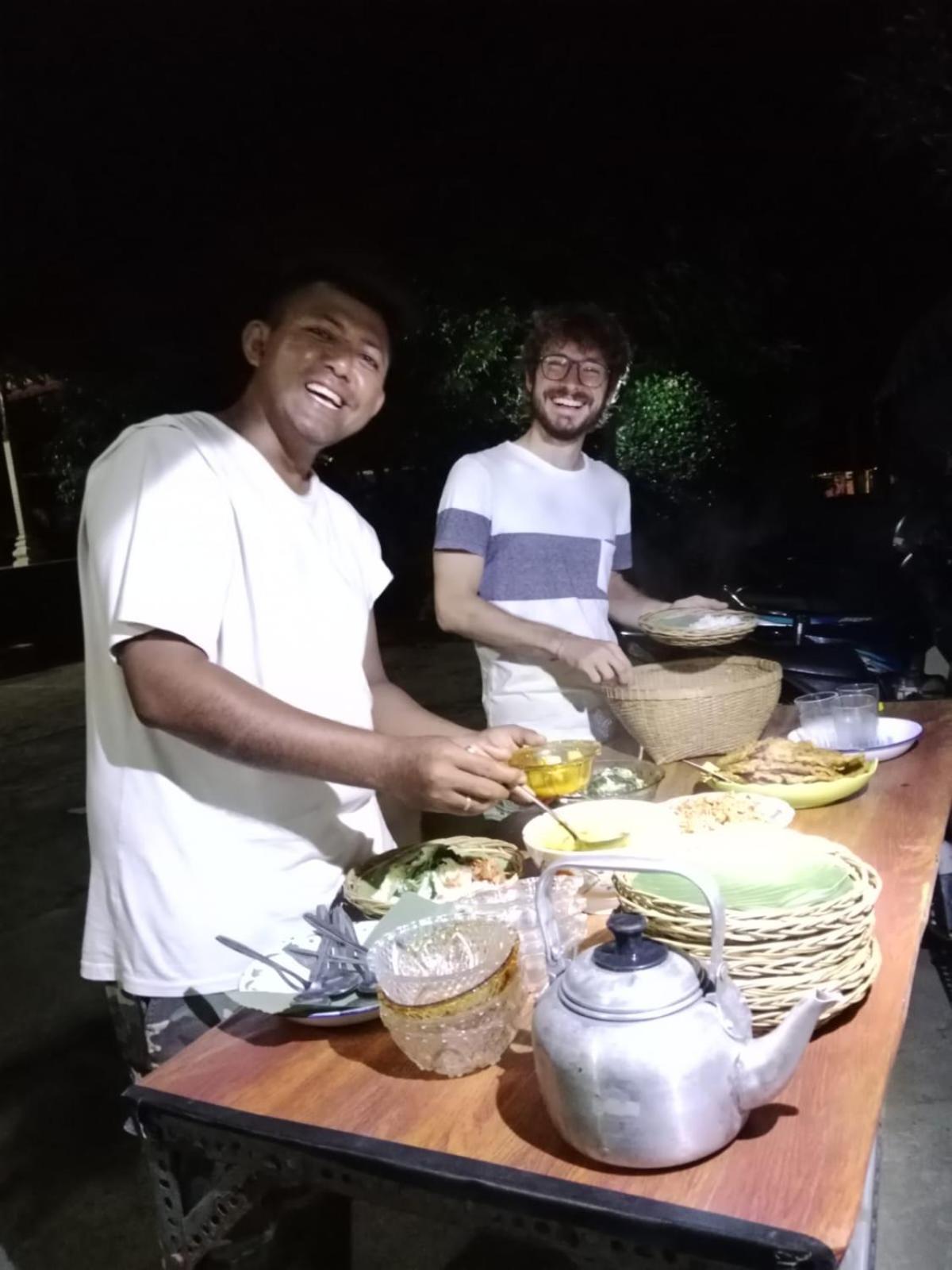 Wikan House Bebandem Bagian luar foto